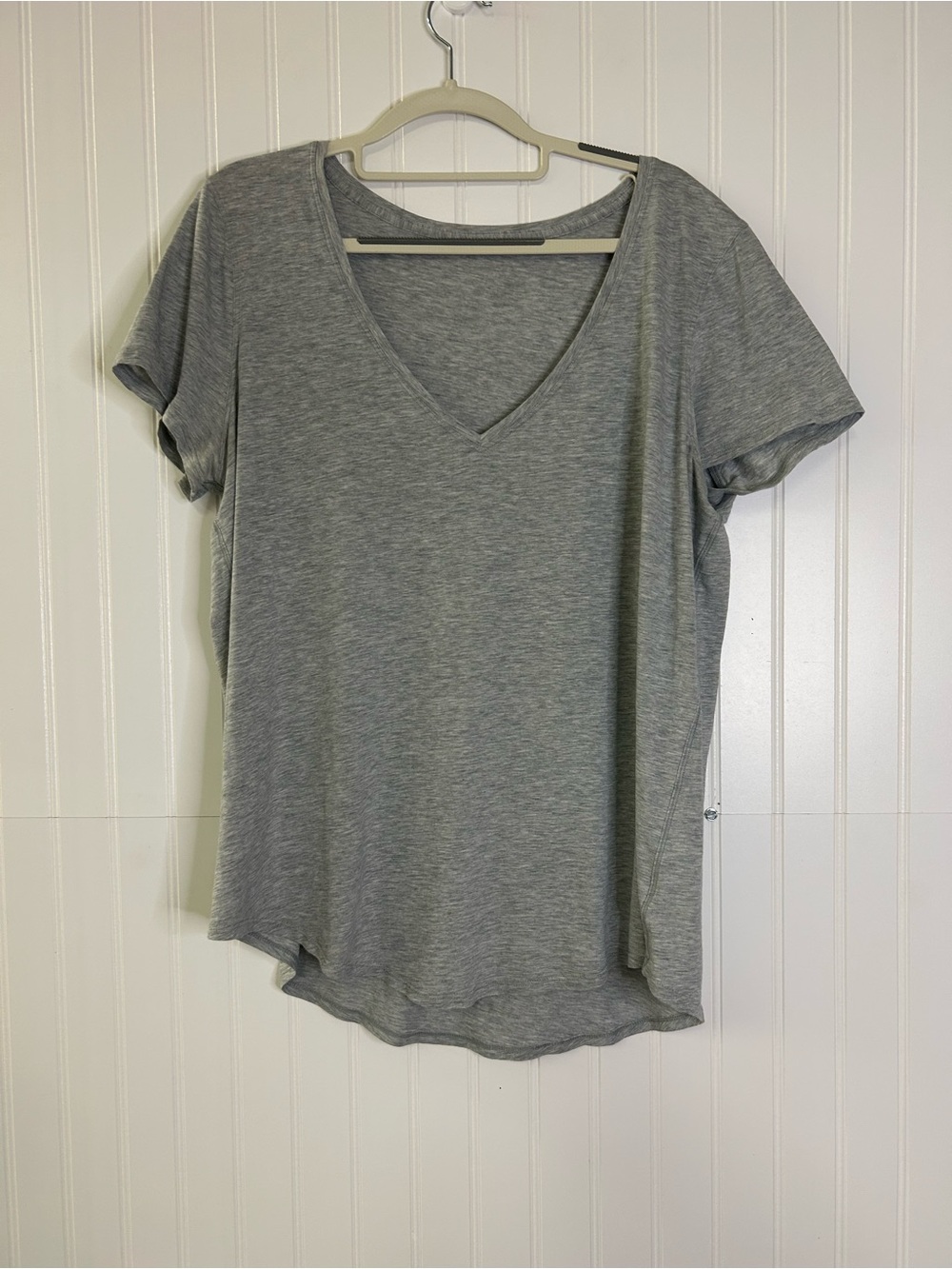Lululemon Short Sleeve Gray V-Neck Shirt No Size Tag